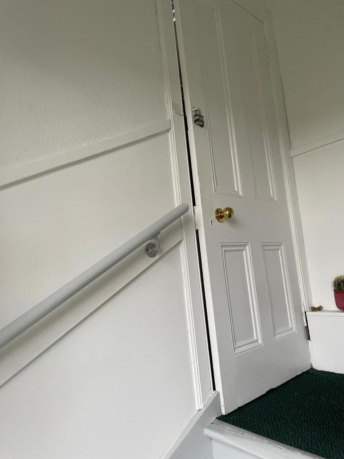 Glen Ness Apartment In Tranquil Area Of City Centre Инвернес Екстериор снимка