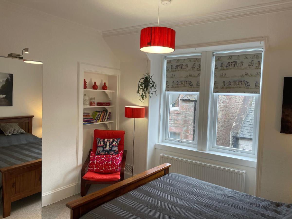 Glen Ness Apartment In Tranquil Area Of City Centre Инвернес Екстериор снимка