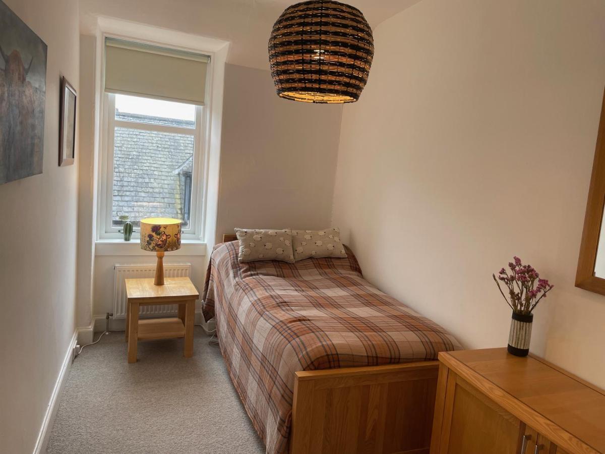 Glen Ness Apartment In Tranquil Area Of City Centre Инвернес Екстериор снимка